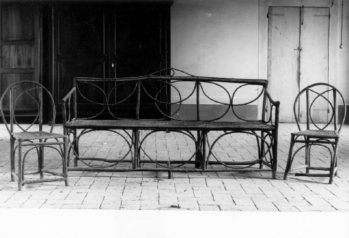 poltroncina, serie - manifattura modenese (inizio sec. XX)