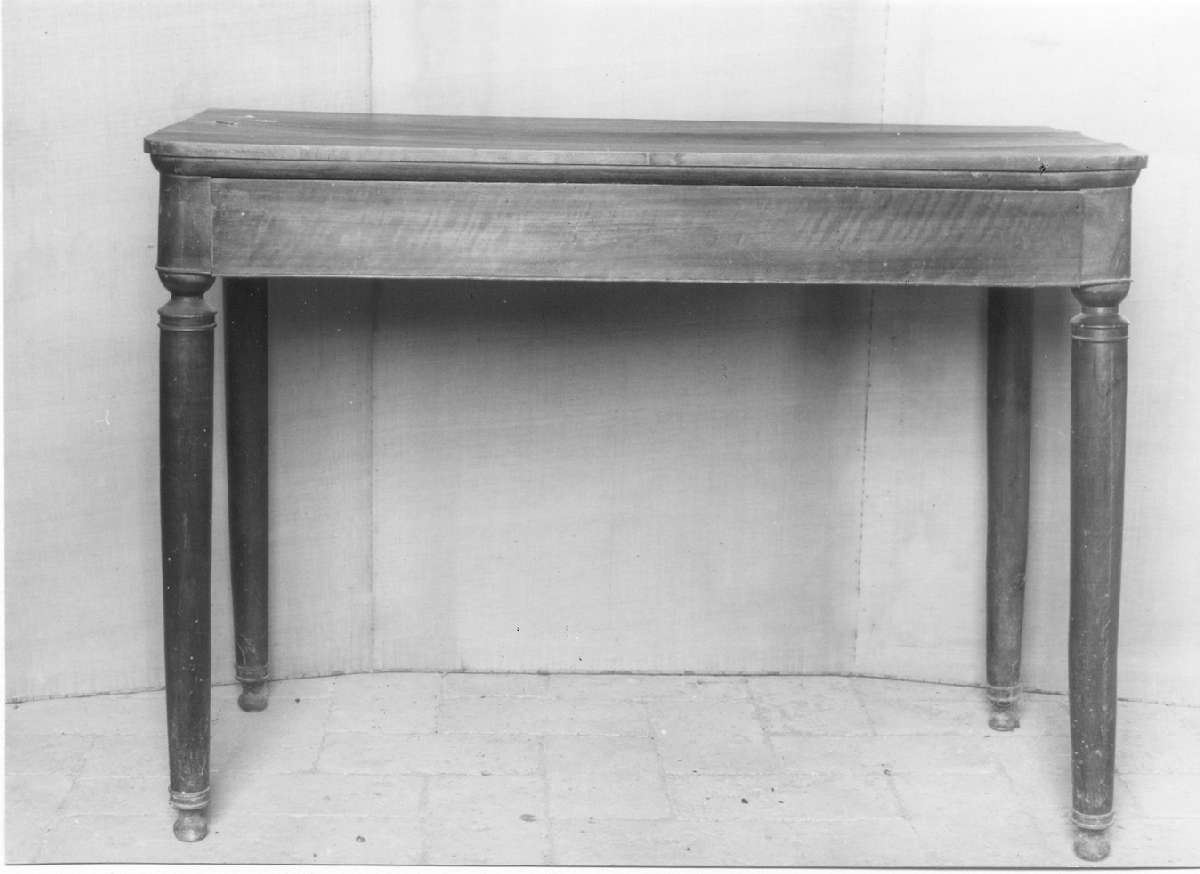 tavolino - manifattura modenese (inizio sec. XX)