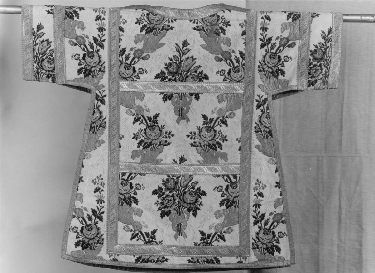 paramento liturgico, insieme - manifattura italiana (sec. XIX)