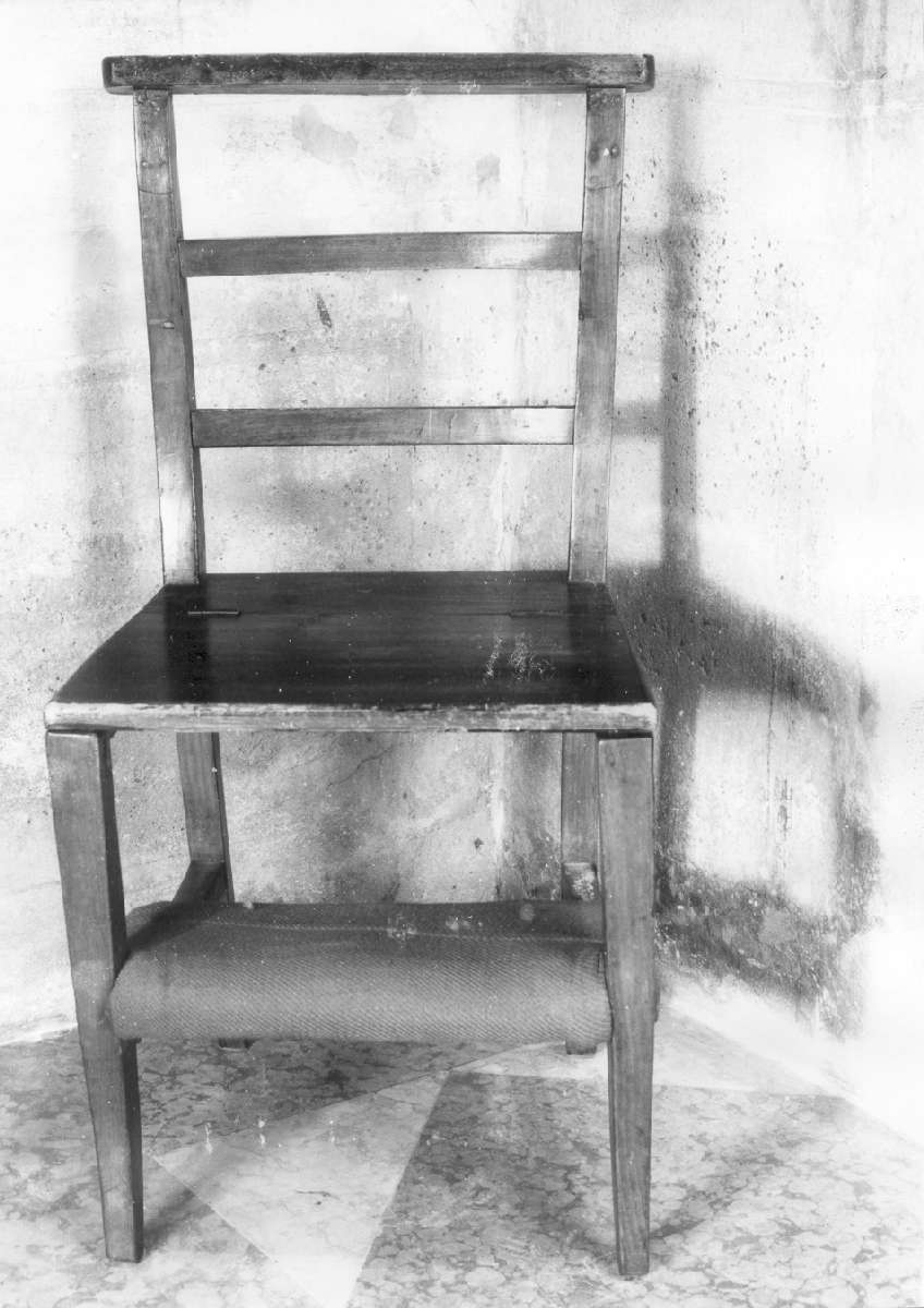 sedia con inginocchiatoio - manifattura modenese (fine sec. XIX)