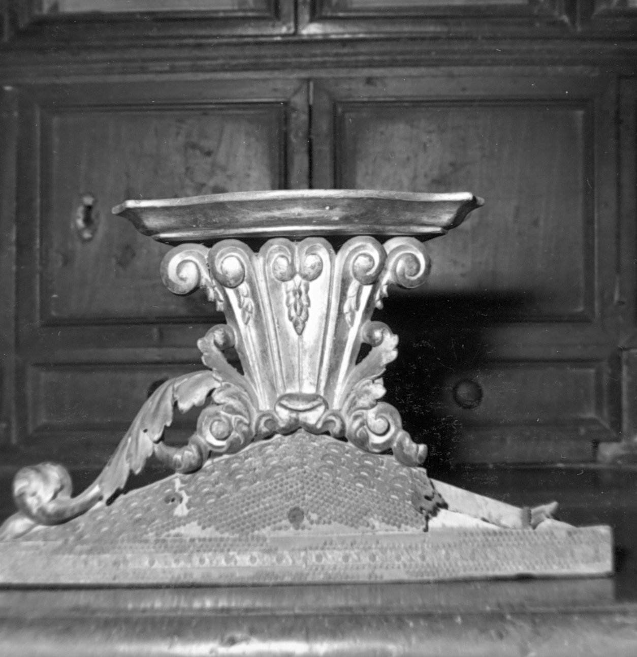 base di ostensorio - manifattura emiliana (metà sec. XIX)