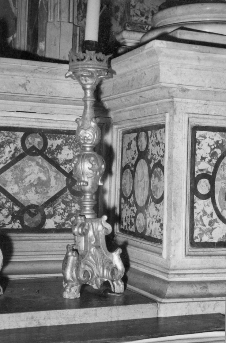 candeliere d'altare, serie - bottega modenese (sec. XVIII)