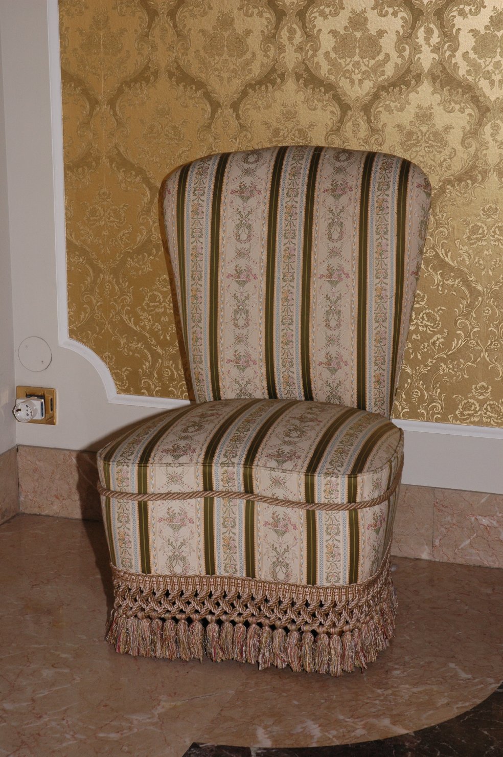 poltroncina - bottega italiana (prima metà sec. XIX)