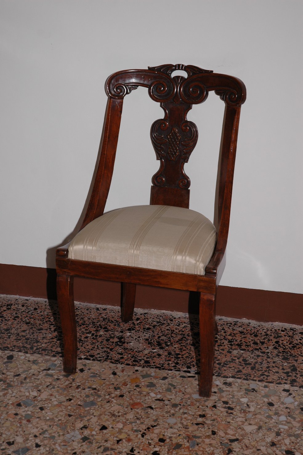 sedia - bottega italiana (inizio sec. XX)