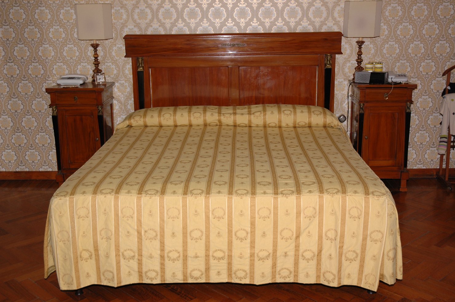 letto - bottega italiana (sec. XX)