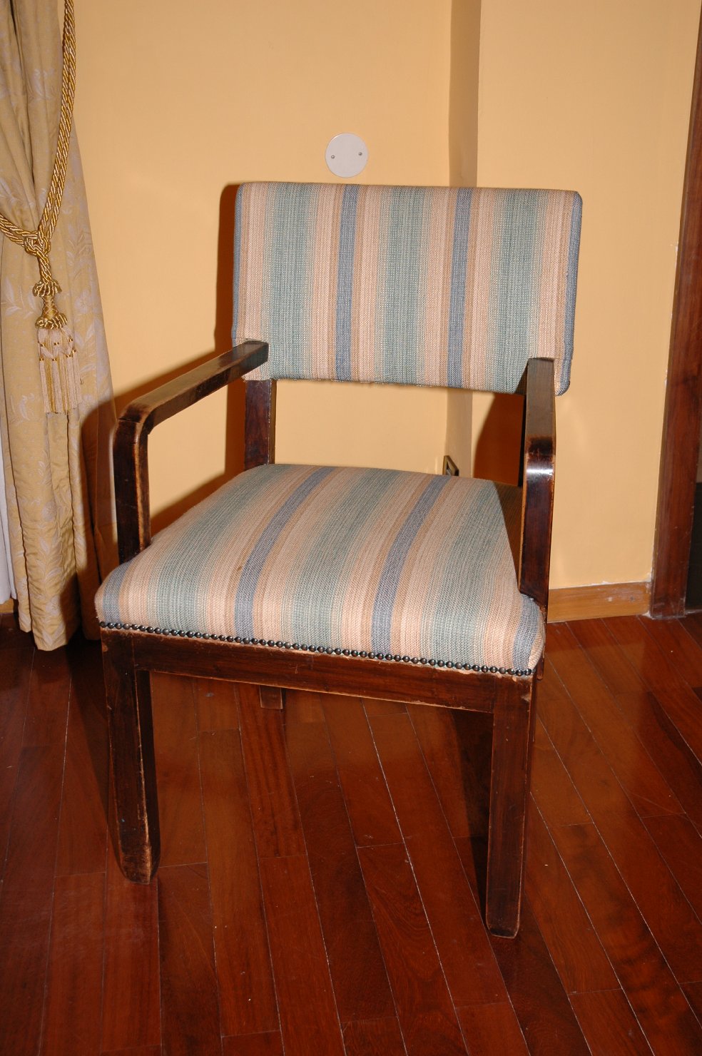 poltroncina - bottega italiana (sec. XX)