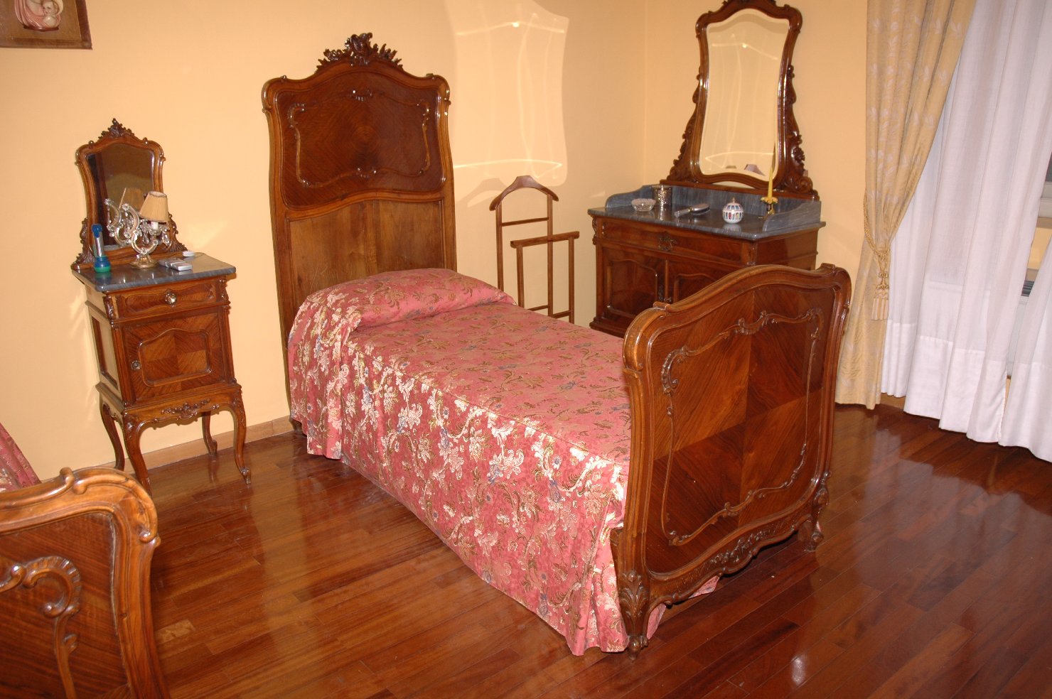 letto - bottega italiana (sec. XX)