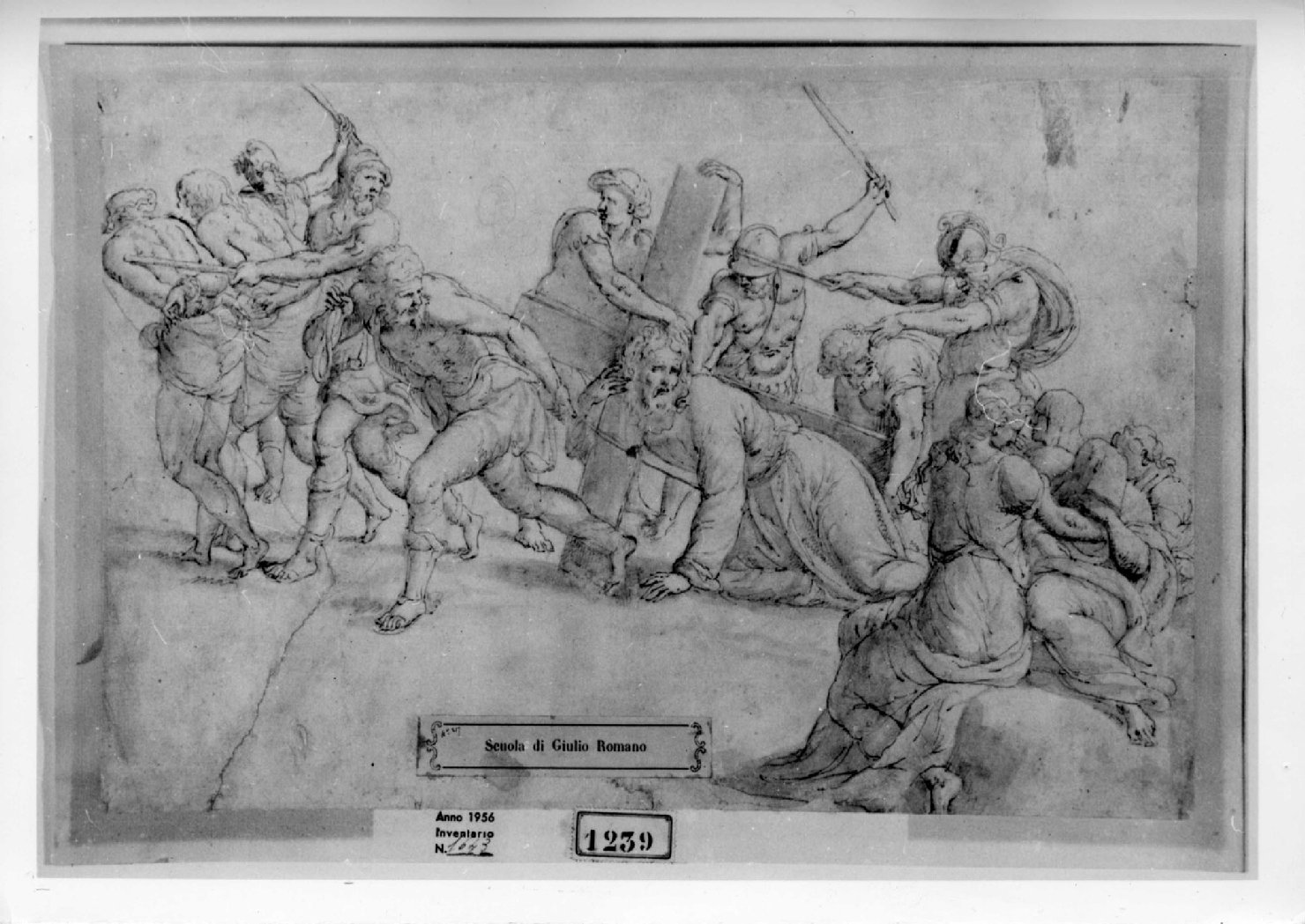 Gesù cade sotto il peso della Croce, stazione III: Gesù cade sotto la croce la prima volta (disegno, opera isolata) di Giulio Romano (scuola) (prima metà sec. XVI)