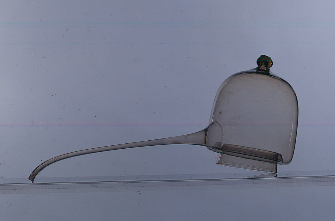 campana da alambicco - manifattura parmense (sec. XVIII)