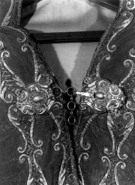 fermaglio di piviale, elemento d'insieme - bottega genovese (sec. XIX)