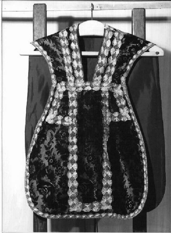 motivi decorativi floreali (pianeta, elemento d'insieme) - manifattura ligure (inizio sec. XX)