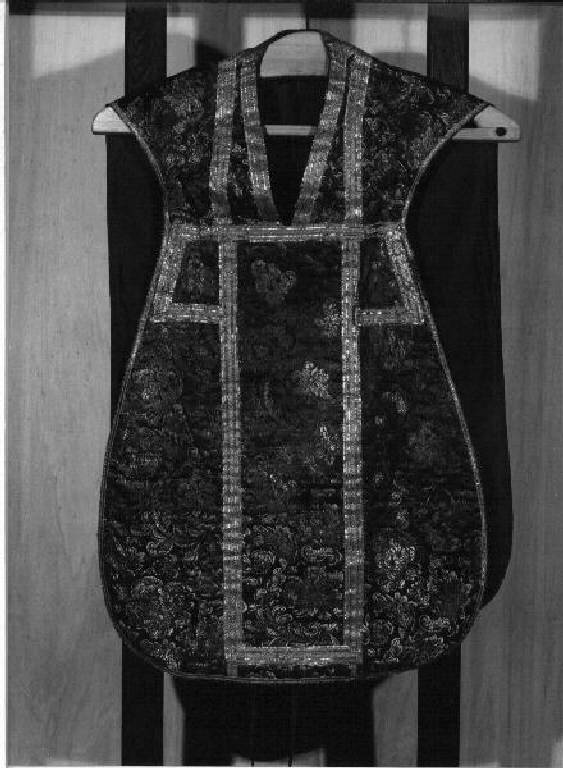 motivi decorativi floreali (pianeta, elemento d'insieme) - manifattura ligure (ultimo quarto sec. XVII)