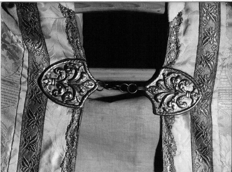 motivi decorativi vegetali (ALAMARI, elemento d'insieme) - manifattura ligure (terzo quarto sec. XVIII)