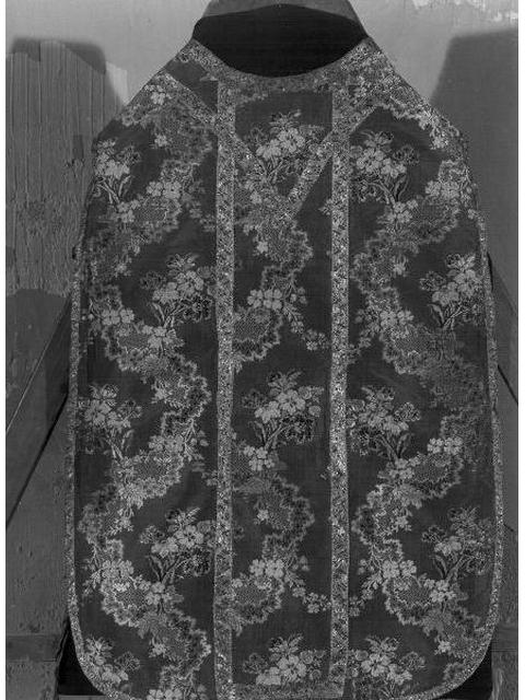 motivi decorativi floreali (pianeta, elemento d'insieme) - manifattura ligure (metà sec. XVIII)