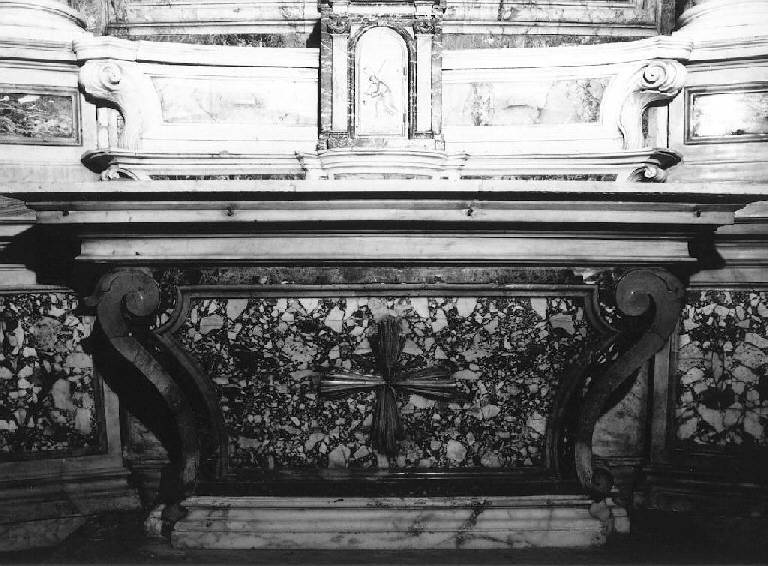 paliotto - bottega genovese (prima metà sec. XVIII)