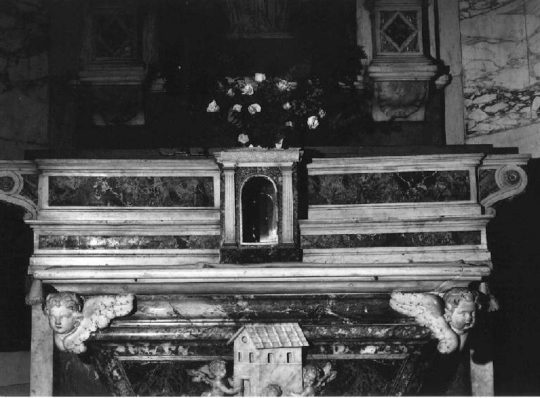 GRADINO D'ALTARE - BOTTEGA GENOVESE (SEC. XVIII)