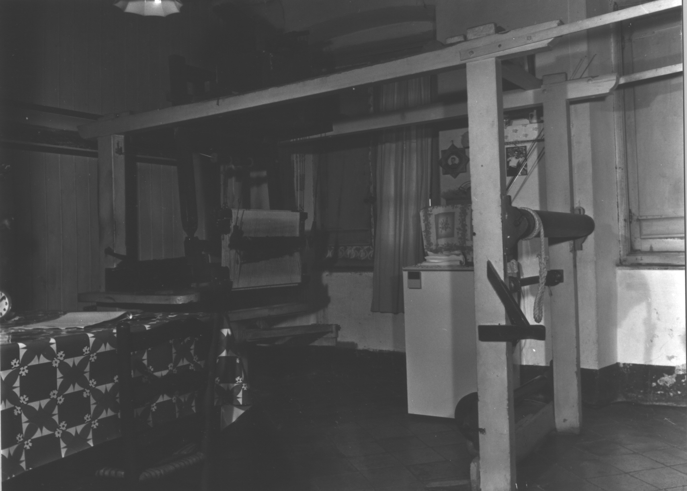 telaio a mano - produzione italiana (sec. XIX metà)