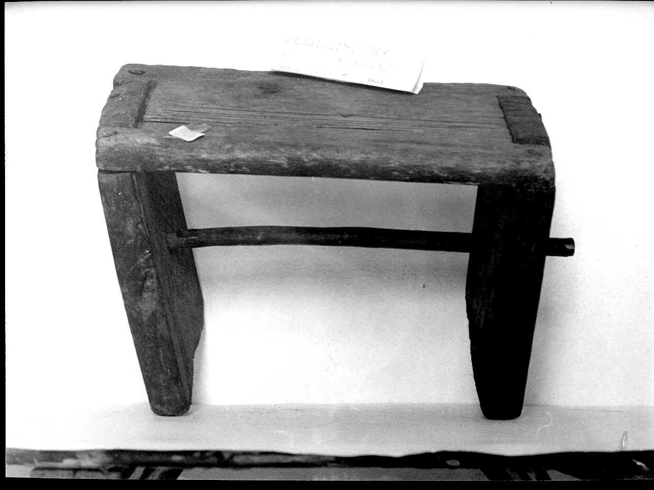 sgabello, utensili - bottega ligure (sec. XIX fine)