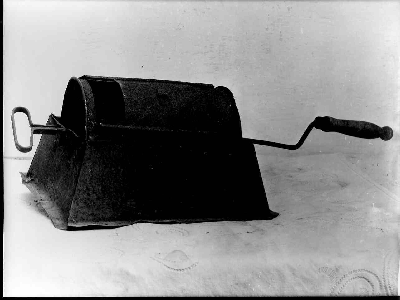 tostacaffè, utensili - bottega ligure (1930)