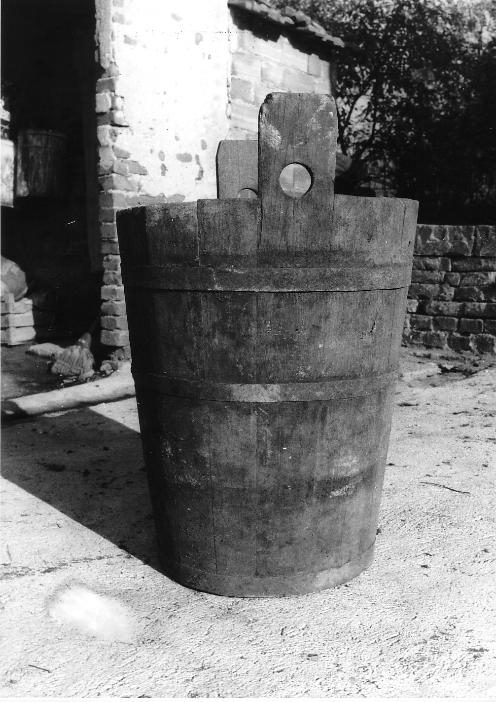 mastello - produzione (sec. XX)