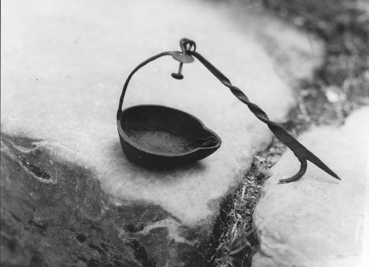 lucerna, mezzi d'illuminazione - produzione italiana (sec. XIX)