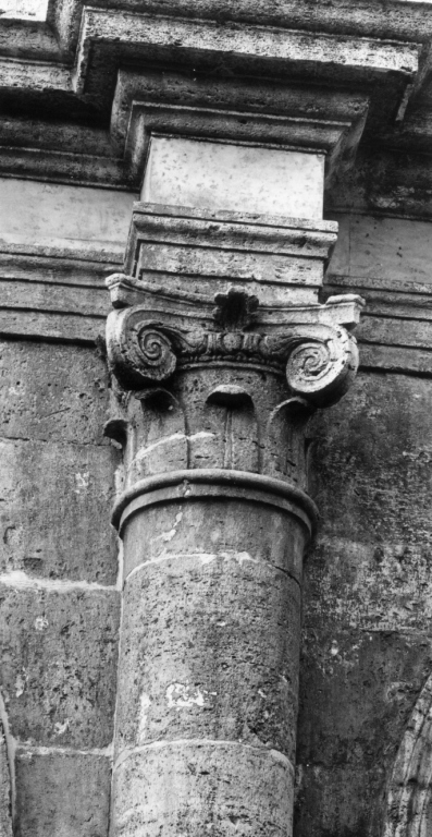 capitello, serie - ambito romano (sec. XV)