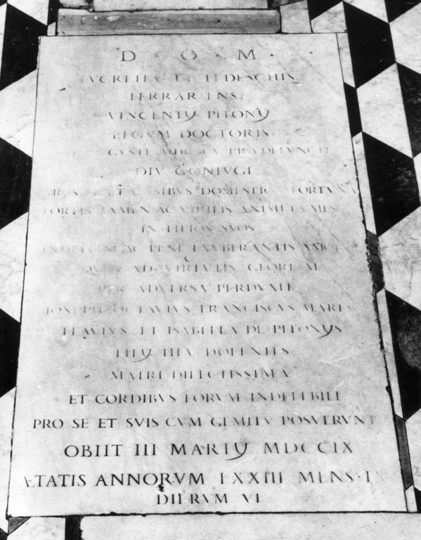 lapide tombale - ambito romano (sec. XVIII)