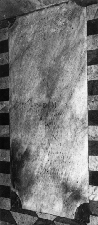 lapide tombale - ambito romano (sec. XVIII)