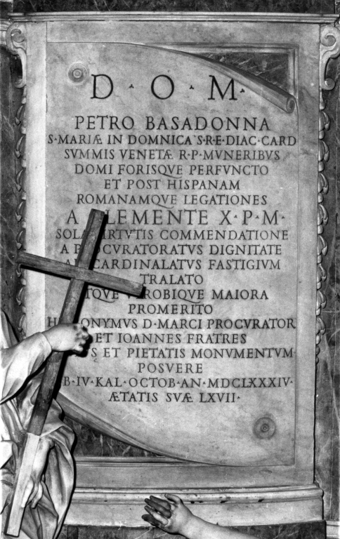 lapide tombale di Carcani Filippo (sec. XVII)