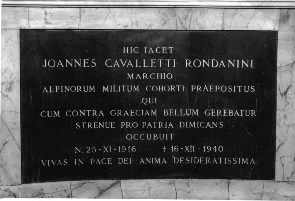 lapide tombale - ambito romano (sec. XX)