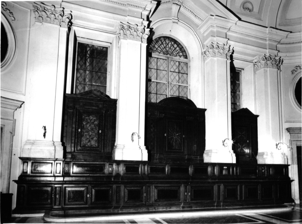 armadio da sacrestia, serie - ambito romano (sec. XVIII)