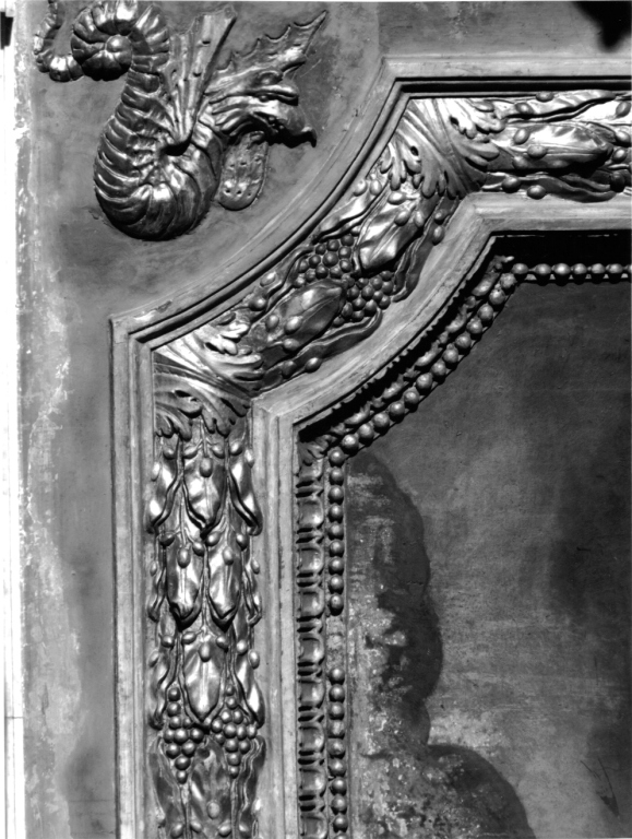 decorazione plastica - ambito romano (metà sec. XVII)