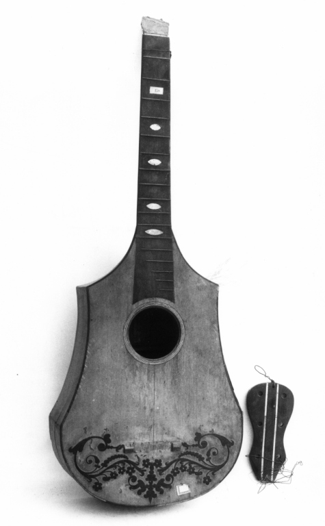 chitarra di Fabricatore Giovanni Battista (sec. XIX)