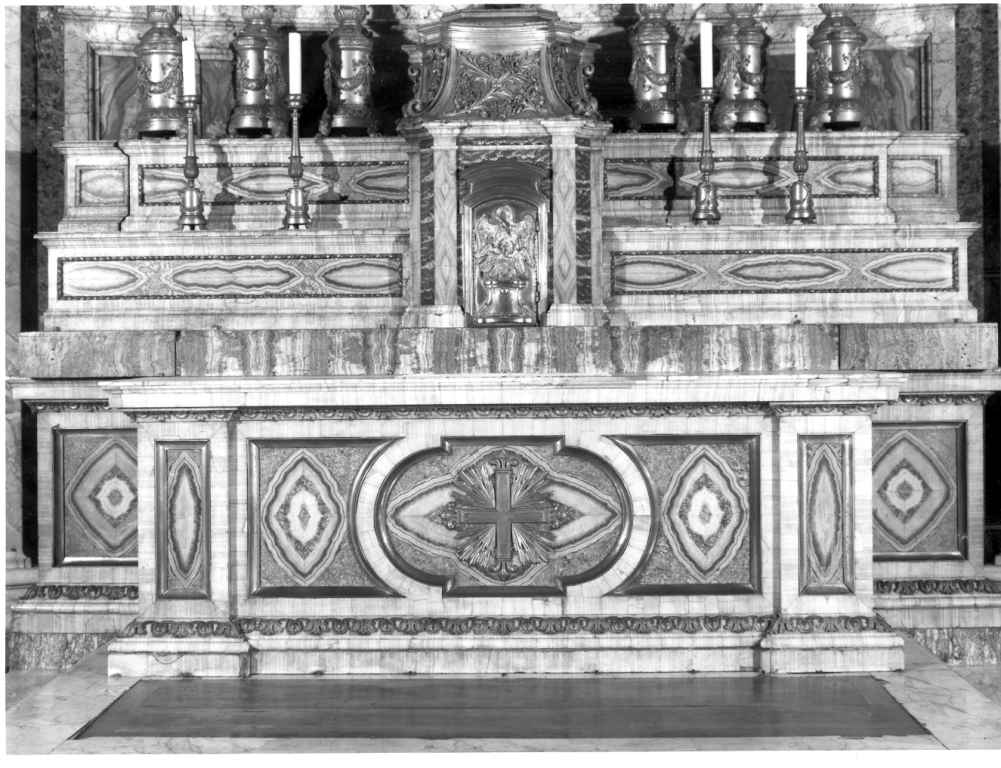 altare di Derizet Antoine, Rotoloni Paolo, Cartoni Nicola (sec. XVIII)