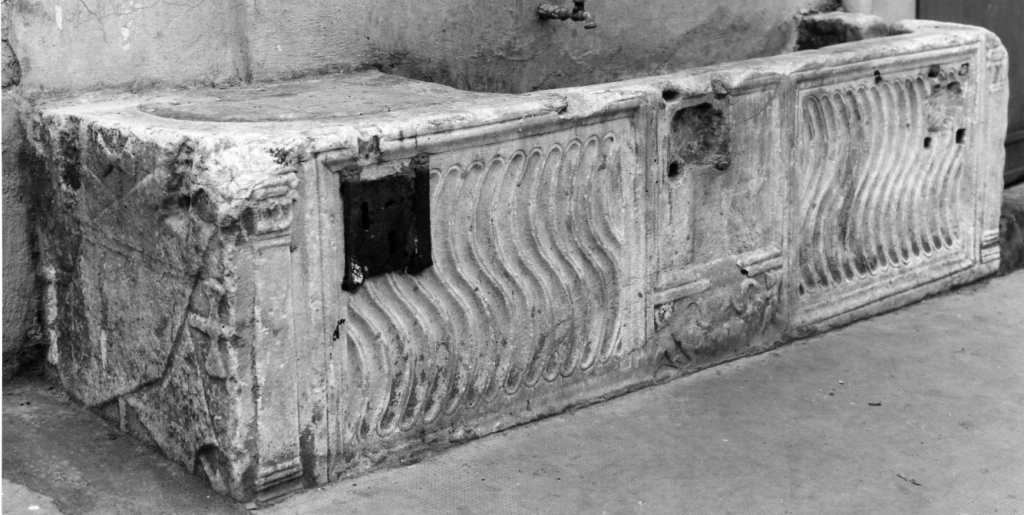 sarcofago - ambito romano (sec. III)