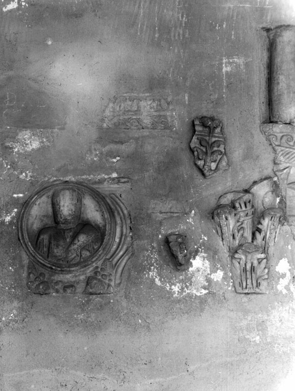 capitello, frammento - ambito romano (sec. VI)