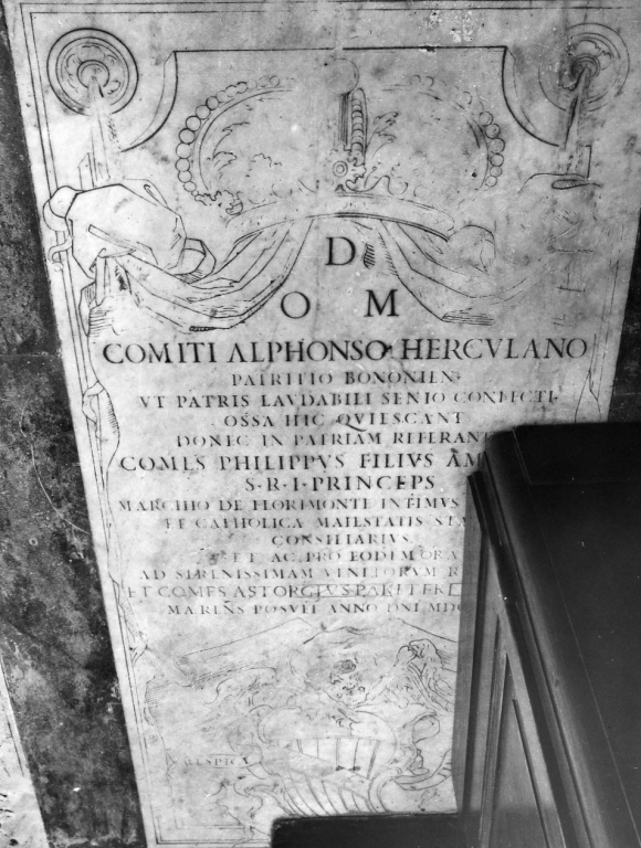 lapide tombale - ambito romano (sec. XVIII)