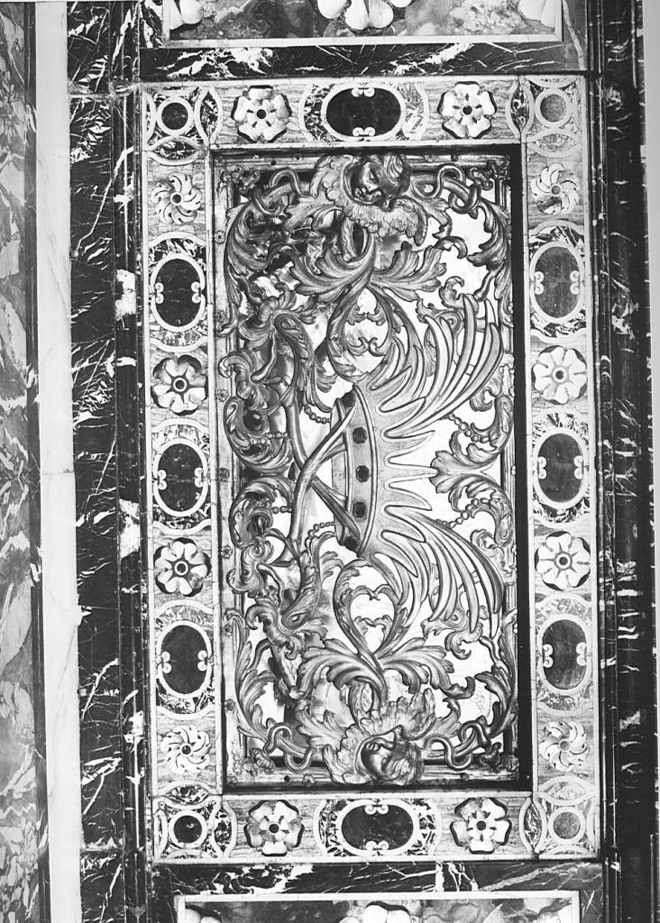 grata, elemento d'insieme - ambito romano (metà sec. XVII)