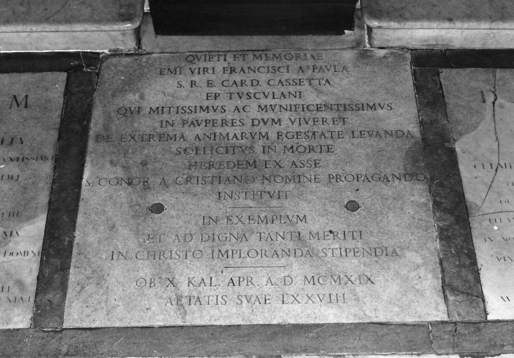 lastra tombale - ambito romano (sec. XX)