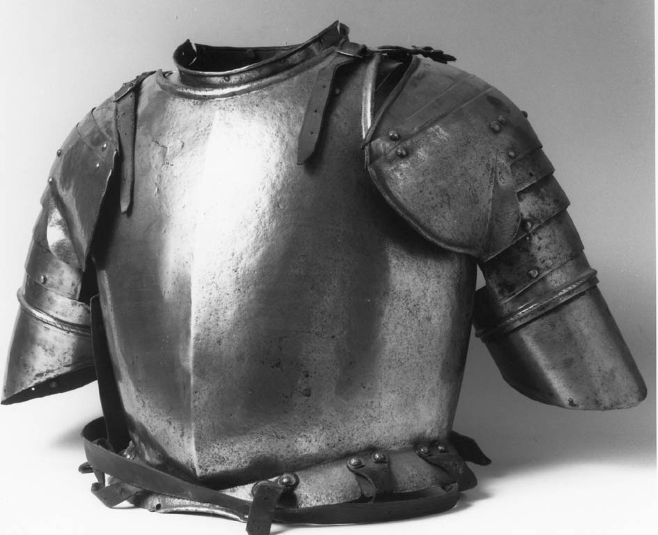 spallaccio - produzione italiana (fine/inizio secc. XVI/ XVII)