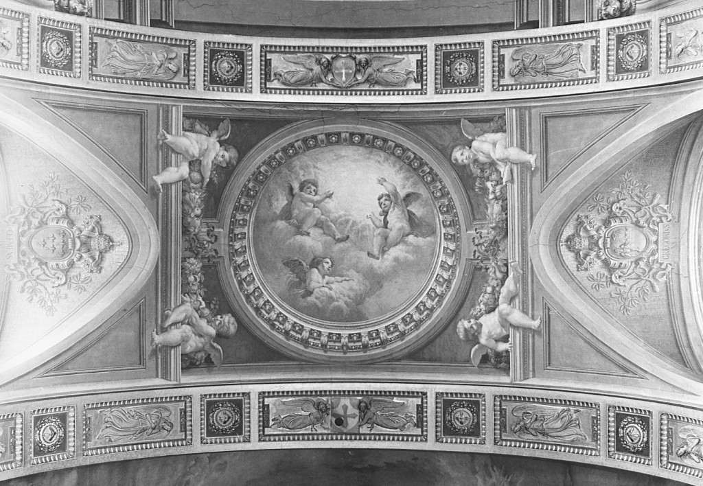 due coppie di putti con festoni e tre putti che reggono la corona delle dodici stelle (decorazione pittorica) di Mariani Cesare (sec. XIX)