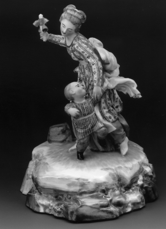 figura femminile con sonaglino e due bambini (statuetta) di Melchior Johann Peter - manifattura di Frankenthal (sec. XVIII)