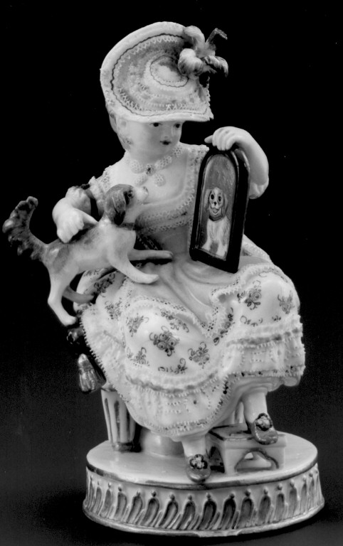 Il cagnolino allo specchio, bambina con cagnolino che si specchia (statuetta) - manifattura di Meissen (sec. XVIII)