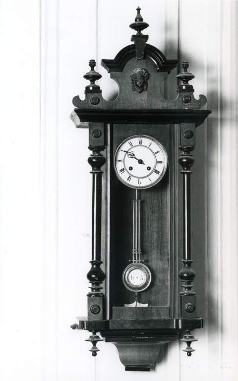 pendola - manifattura romana (sec. XX)