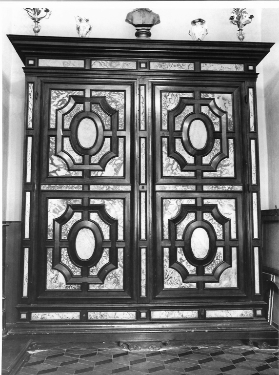 armadio - ambito spagnolo (sec. XVIII)