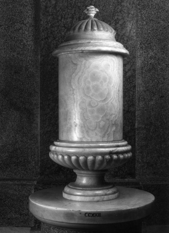 vaso - ambito romano (sec. XVIII)