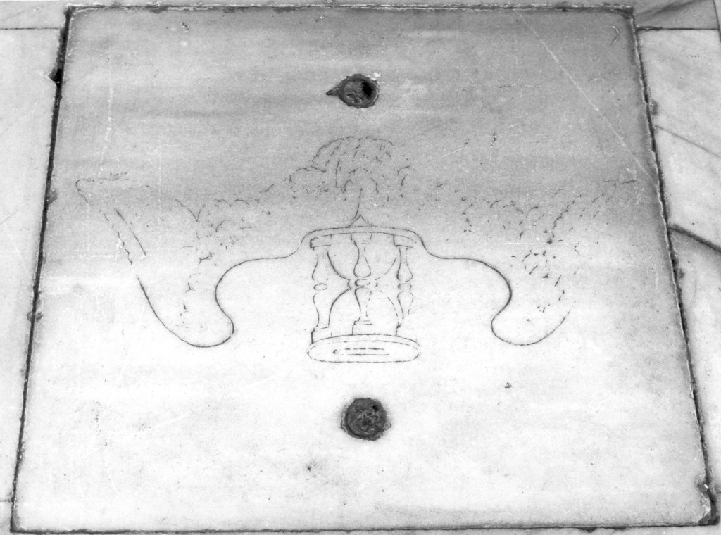 lapide tombale - ambito romano (seconda metà sec. XVIII)