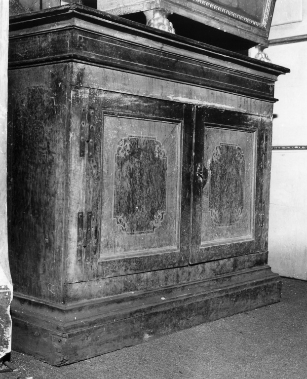 armadio - ambito romano (sec. XVIII)