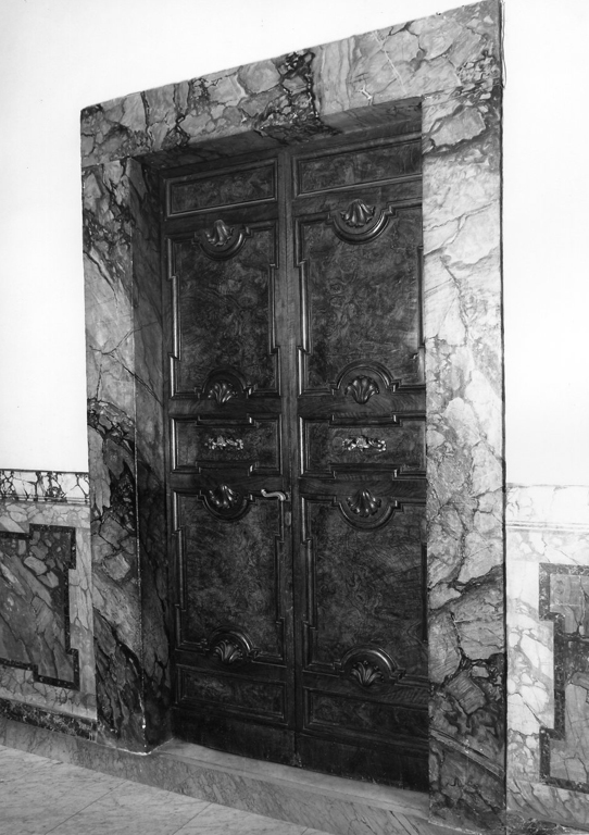 porta - ambito romano (sec. XVIII)