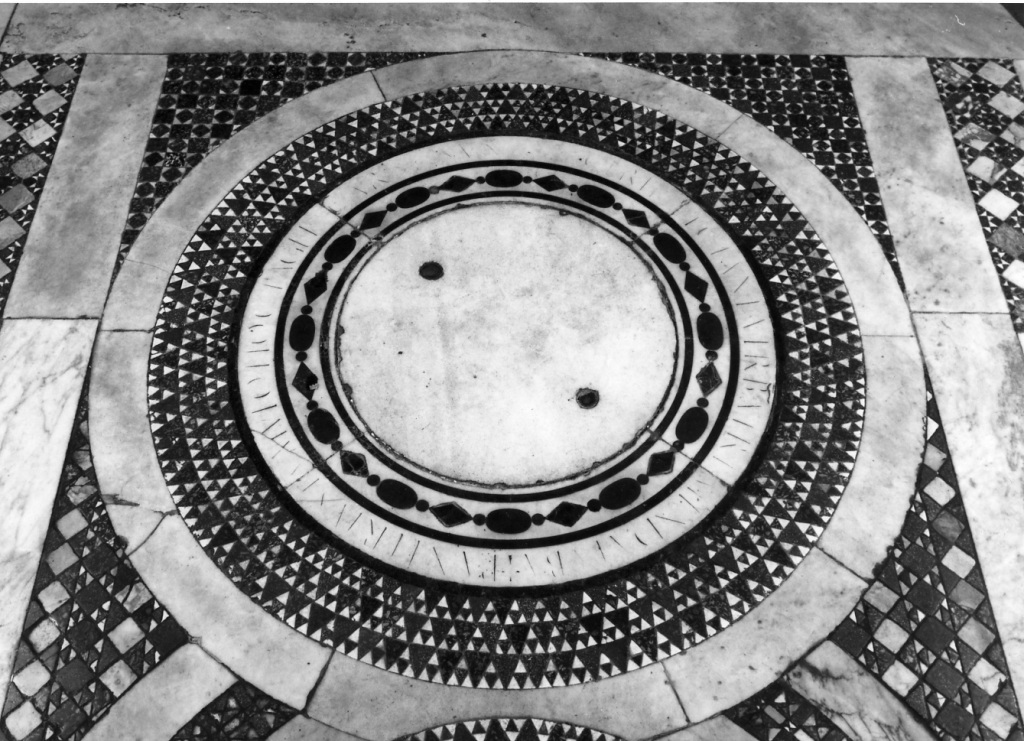 lapide tombale - ambito romano (sec. XVI)